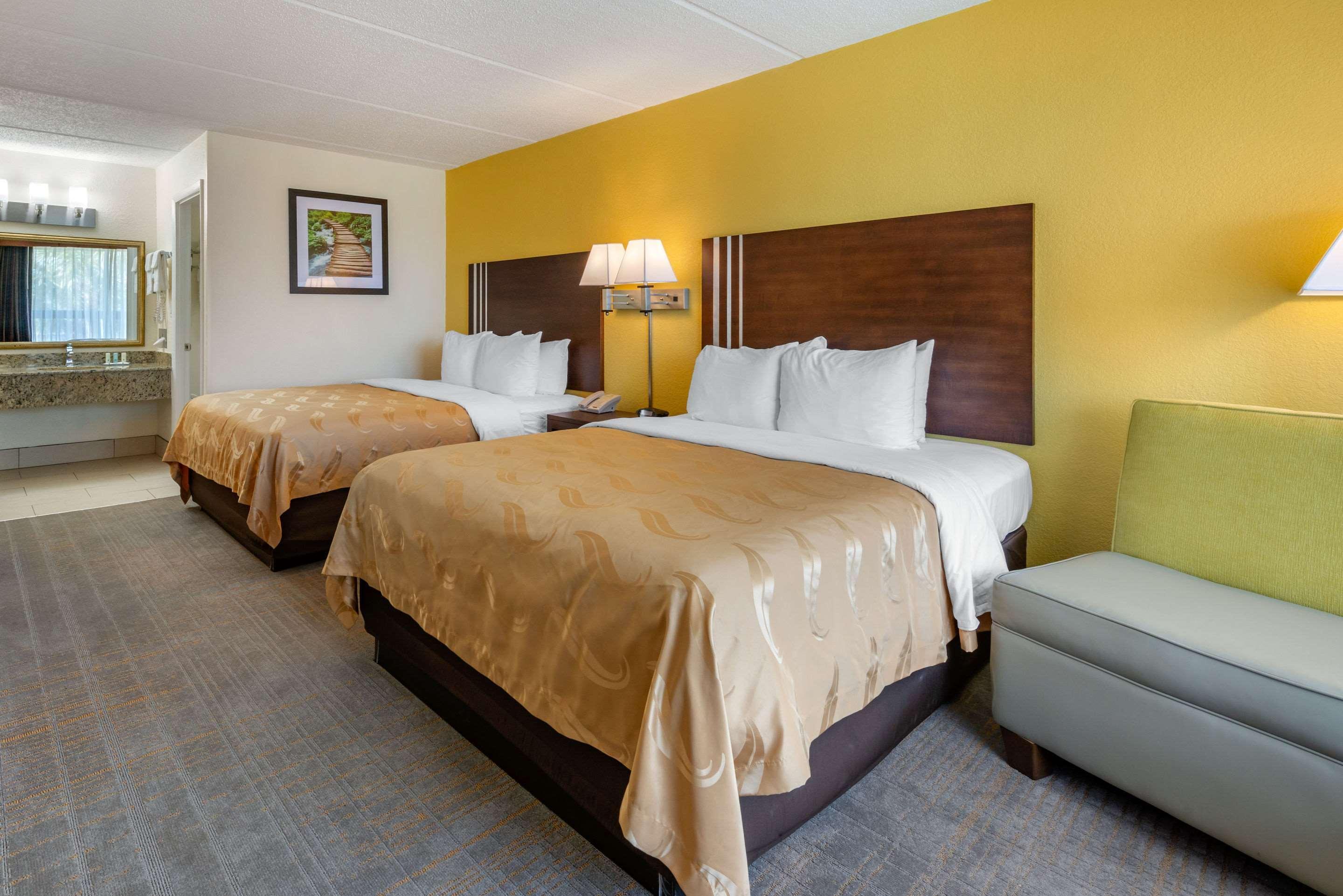 Hotel Quality And Riverfront Palatka