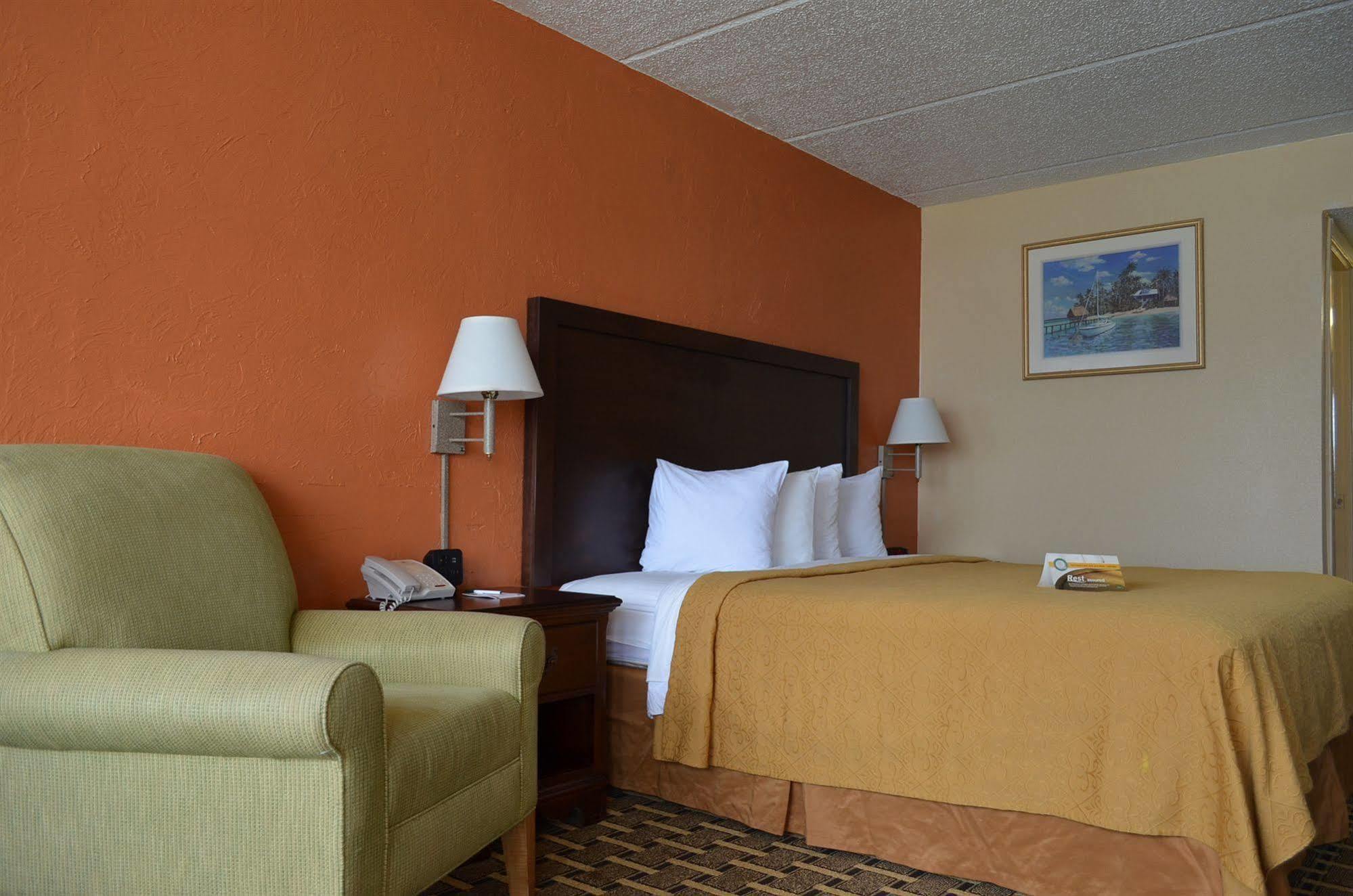 Hotel Quality And Riverfront