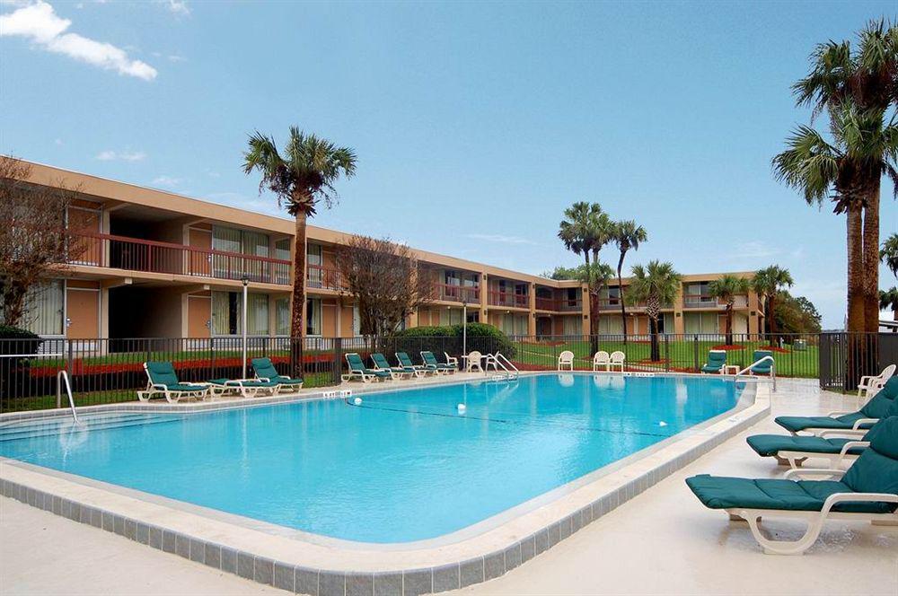 Quality And Riverfront Hotel Palatka